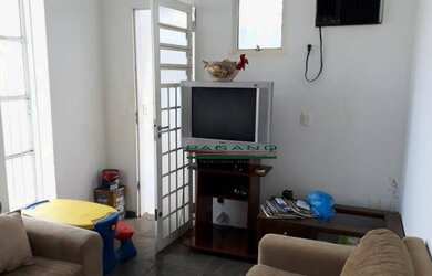 Imagem 2: Casa com 8 dormitórios, 212 m² - venda por R$ 500.000,00 ou aluguel por R$ 4.000,00/mês