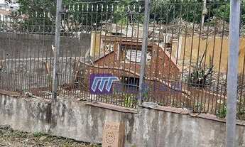 Imagem 7: ÓTIMO TERRENO com ponto de ônibus em frente