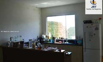 Imagem 3: Casa duplex em lote de 180 m², 3 quartos, 2 vagas e quintal, bairro Petrolândia, Contagem