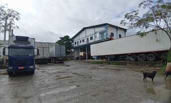Imagem 2: Galpão comercial no bairro Espinheiros em Itajaí!