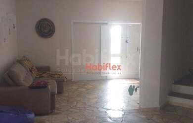 Imagem 5: Casa a venda, com 5 quartos, em ótima localização no bairro Campeche