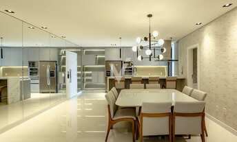 Imagem 4: Andar alto, linda vista mar a 150 metros do mar na Brava, alto padrão mobiliado