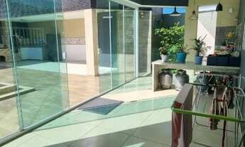 Imagem: Casa para venda tem 240 metros quadrados