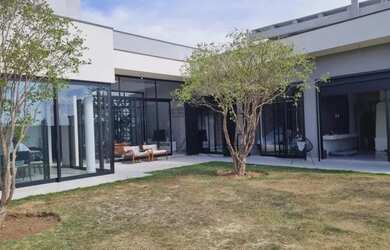 Imagem 3: Casa / Condomínio - Urbanova - Locação e Venda - Residencial