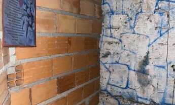 Imagem 2: Alugo salão comercial numa ótima avenida no parque santa Teresa