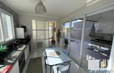 Imagem 7: Casa à venda no Residencial Alphasitio Tamboré