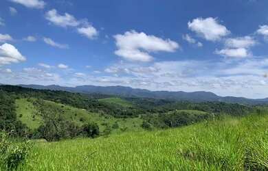 Imagem 5: Terrenos com ótimo acesso por Arujá 8km do centro