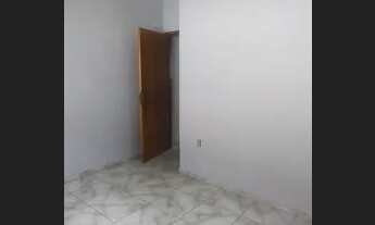 Imagem 5: Aluga-se casa de 3 quartos um suíte sala cozinha garagem coberta área serviço quintal