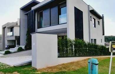 Imagem 2: Casa em Condomínio para Venda em Colinas da Anhangüera Santana de Parnaíba-SP