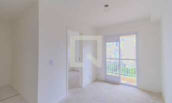 Imagem 2: Apartamento à Venda - Centro, 2 Quartos, 42 m2