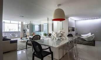 Imagem 2: Apartamento para Aluguel - Barra, 4 Quartos, 200 m2