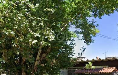 Imagem: Casa de três dormitórios, suíte e quatro