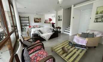 Imagem: Village com 4 dormitórios para alugar