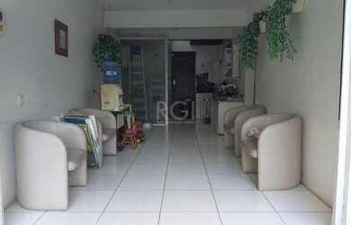 Imagem 6: Casa para Venda - 190m², 3 dormitórios, 3 vagas - Medianeira, Porto Alegre