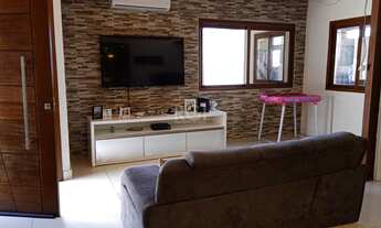 Imagem 4: CASA ESTILO SOBRADO À VENDA COM 2 QUARTOS, SUITE E DUAS VAGAS, BAIRRO VILA NOVA, PORTO ALE