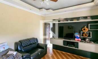 Imagem 4: Casa para Aluguel - Belmonte, 3 Quartos, 185 m2