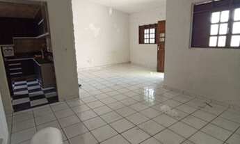 Imagem 7: Casa de condomínio para venda possui 85 metros quadrados com 3 quartos