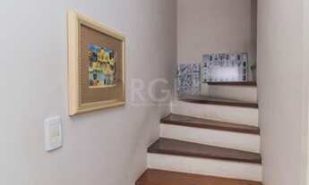 Imagem 6: Casa de 202m² em condomínio fechado no bairro Três Figueiras!