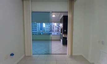 Imagem 3: Aluguel anual no Centro de Balneário Camboriú 01 suíte mais 01 dormitório