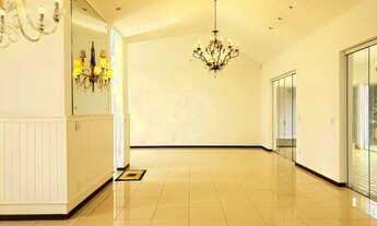 Imagem 2: Casa Térrea - Condomínio Fechado - 3 Suítes - Alto