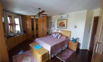 Imagem 2: Casa para Venda - 370m², 5 dormitórios, sendo 2 suites, 6 vagas - Tristeza