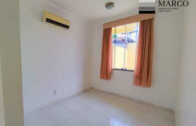 Imagem 6: Alugo casa no Parque 10 - 4 quartos, piscina