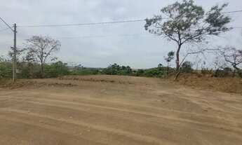 Imagem: Lote - Lagoa Quente