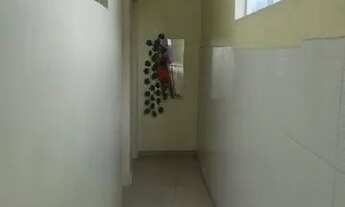 Imagem 2: Vendo casa DULPLEX com piscina com 3 AP em cima na Matinha centro