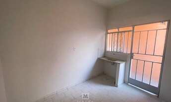 Imagem 2: Barracão, 2 quartos no Tirol, BH