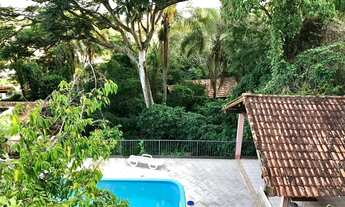 Imagem: Alugo kitinete mobiliada com piscina