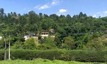 Imagem 7: Terreno Espaçoso em Região Valorizada