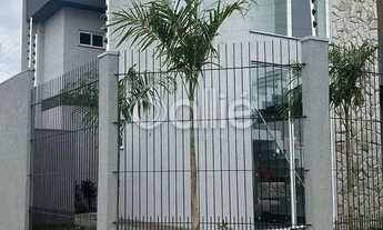 Imagem 2: Casa em Maringá