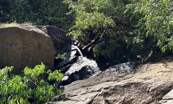 Imagem 7: Terreno 33.100m2 com Cachoeira e Vista para Serra da Moeda em Condomínio