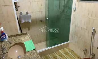 Imagem: Apartamento - / Residencial / Glória