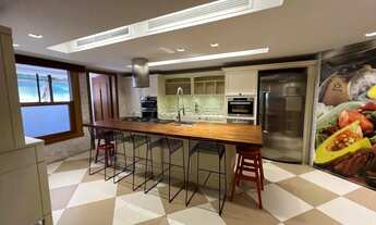 Imagem 7: 204m² | 3d sendo 1 suite | 2 vagas