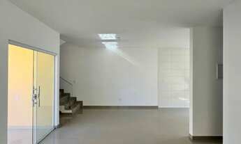 Imagem 7: Casa a venda no Arco do Triunfo | 4 quartos | Quintal amplo