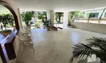 Imagem 2: Apartamento- Petrópolis, Centro