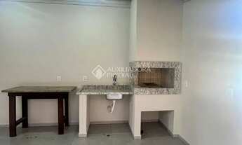 Imagem 4: Casa no Rio Tavares com cinco dormitórios