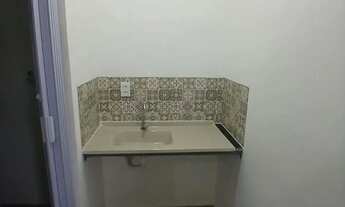 Imagem 2: Kitnet no centro para aluguel com agua e luz inclusa no valor