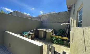 Imagem 4: Casa com 3 Dorms (1 Suíte), 182m² de Área Construída e Terreno de 300m²