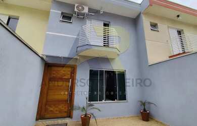 Imagem 2: Sobrado para Venda em São Paulo, Sítio da Figueira, 3 dormitórios, 1 suíte, 2 banheiros, 5