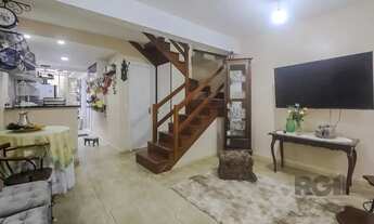 Imagem 4: Casa em condomínio, 77m², 2 dormitórios e 2 vagas no bairro Humaitá