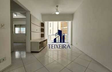 Imagem 3: Apartamento a venda na praia das Pitangueiras, 01 dormitório, com sacada e garagem