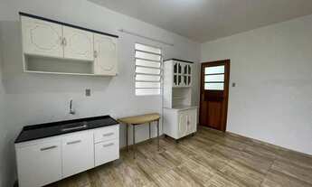 Imagem 4: Terreno amplo com 690m², com duas casas construídas para moradia ou investyirdores!!