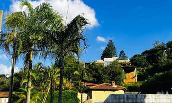 Imagem 2: Terreno com área construída e vista deslumbrante!