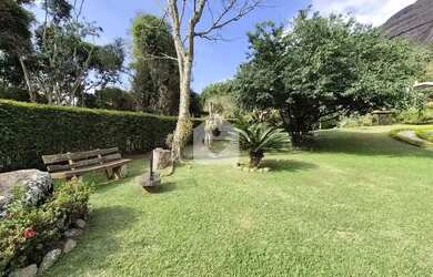 Imagem 4: Conforto e privacidade em meio à natureza pertinho do centro histórico!