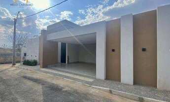 Imagem 2: Casa Nova e Moderna com Pé direito duplo, Piscina e Churrasqueira no Guarapark.