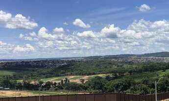 Imagem 3: Muito bem localizado dentro do condomínio