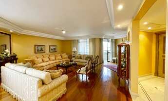 Imagem 2: Apartamento para venda possui 334 metros quadrados com 4 quartos em Centro