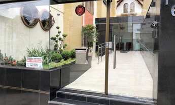 Imagem 2: Cobertura para aluguel e venda com 240 metros quadrados com 4 quartos